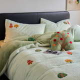 Taooba Cute Forest Tufted Bedding Set