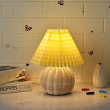 Taooba-Pleated Lamp with Ceramic