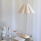 Taooba-Tulip Squiggle Lamp