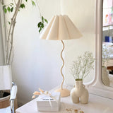 Taooba-Tulip Squiggle Lamp