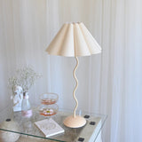 Taooba-Tulip Squiggle Lamp