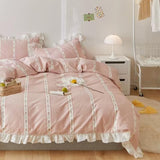 Taooba Rustic Gingham Bedding Set with Ruffle