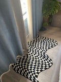 Taooba-Long Irregular Retro Plaid Tufting Elongated Carpet S-shaped Waves Fluffy Soft Tufted Door Mat Rug  Absorbent Non-slip Foot Pad