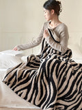 Taooba-Premium Zebra Pattern Sofa Cover Blanket Half Edge Plush Blanket Office Lunch Break Blanket Aviation Blanket Decoration Blanket