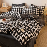 Taooba-Dogtooth Check Bedding Set