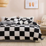 Taooba Large Black & White Check Bedding Set