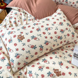 Taooba Vintage Coquette Red Roses Bedding Set